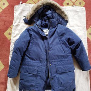 LL Bean navy blue down parka women's medium